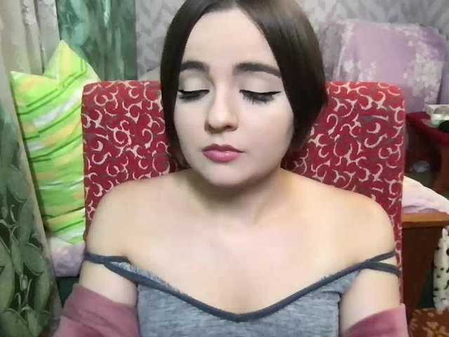 Live sex webcam photo for KetrinW #276256219