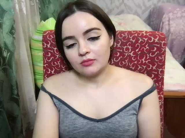 Live sex webcam photo for KetrinW #276721369