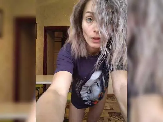 Live sex webcam photo for Kettihoff #289111575