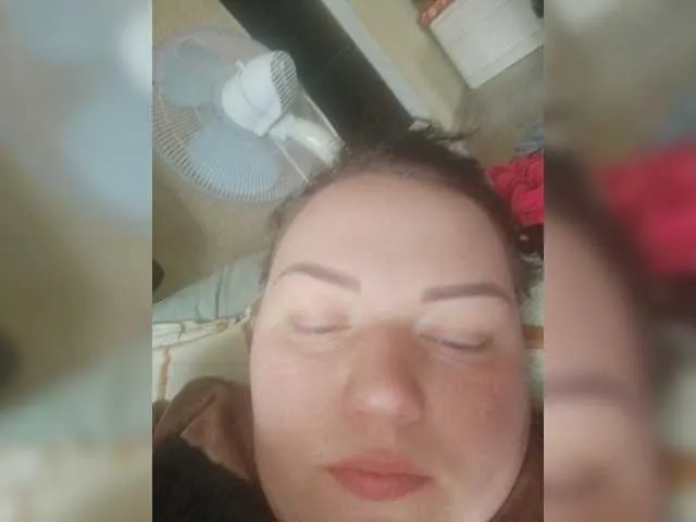 Live sex webcam photo for Kettttiiiii #277132885