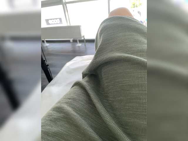 Live sex webcam photo for KettyPretty25 #273739963