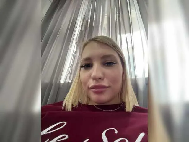 Live sex webcam photo for KettyPretty25 #290847464