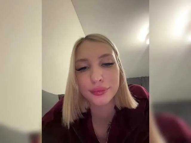 Live sex webcam photo for KettyPretty25 #290927147