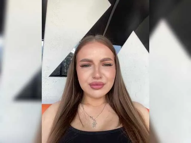 Live sex webcam photo for KettyPretty25 #291447113