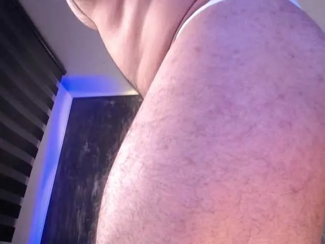 Live sex webcam photo for Kevin-Collins-S #291242177