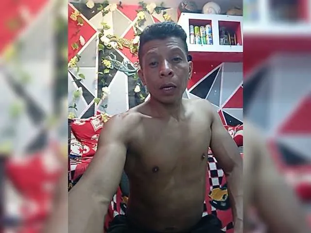 Live sex webcam photo for Kevinsex-1 #273793717