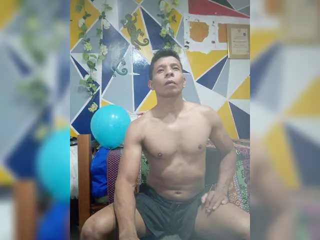 Live sex webcam photo for Kevinsex-1 #276105076