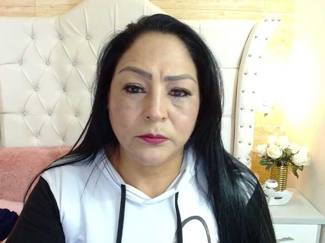 Live sex webcam photo for Keyla-Ruiz #272055048