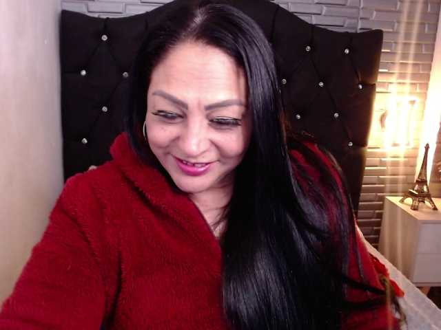 Live sex webcam photo for Keyla-Ruiz #272640796