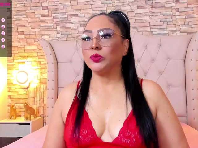 Live sex webcam photo for Keyla-Ruiz #275655031