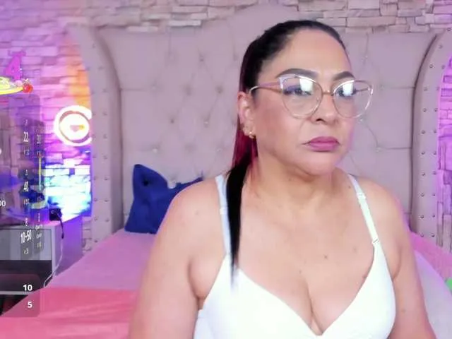Live sex webcam photo for Keyla-Ruiz #292714170