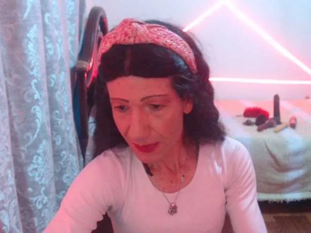 Live sex webcam photo for Keyla-rosse #291048906