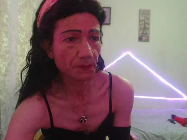 Live sex webcam photo for Keyla-rosse #291097032