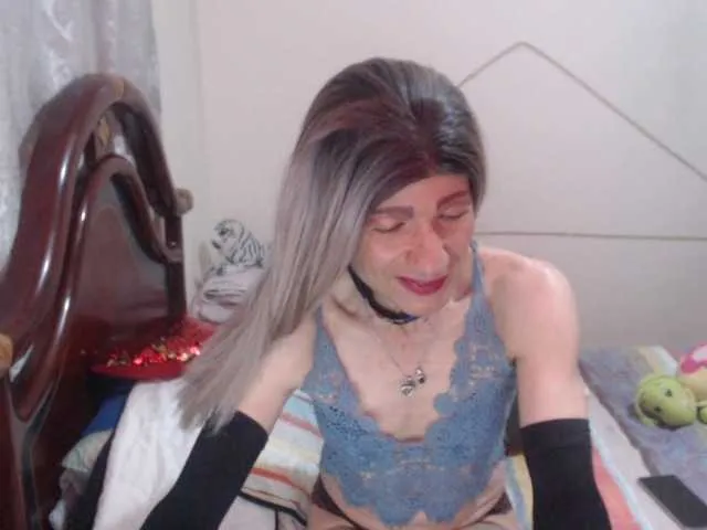 Live sex webcam photo for Keyla-rosse #291258245