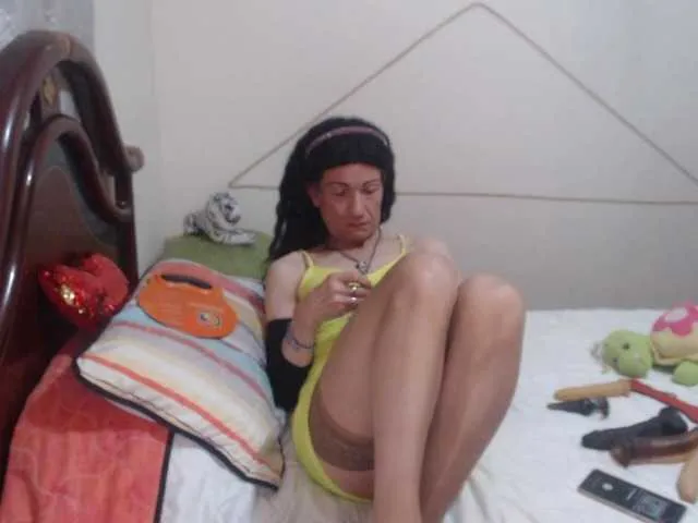 Live sex webcam photo for Keyla-rosse #291444439