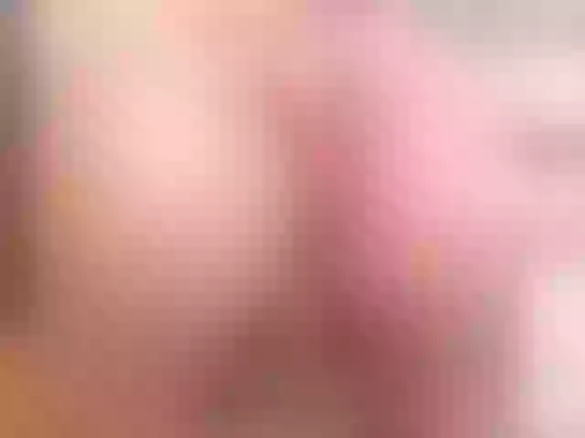 Live sex webcam photo for KeylaRios #276375951