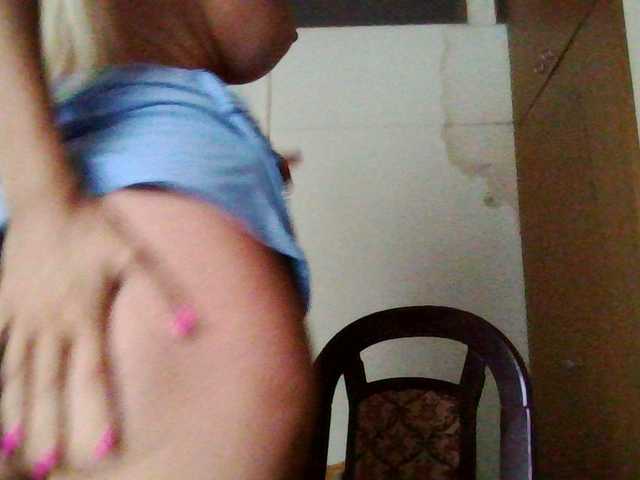 Live sex webcam photo for Keylaone #291980277