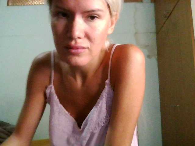 Live sex webcam photo for Keylaone #291995552