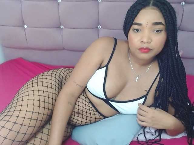 Live sex webcam photo for Keysha88 #273744318