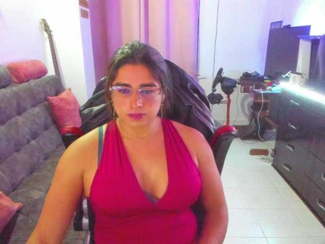 Live sex webcam photo for Khalifa-Vertelli #277885860