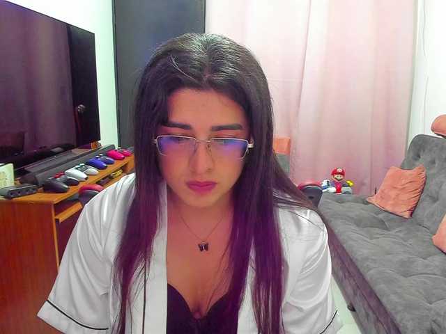 Live sex webcam photo for Khalifa-Vertelli #290648578