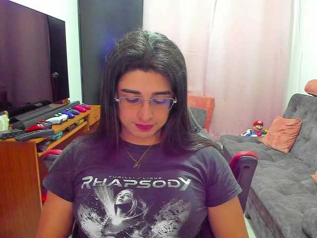 Live sex webcam photo for Khalifa-Vertelli #290652389