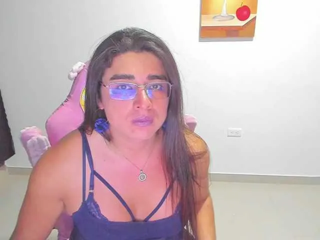 Live sex webcam photo for Khalifa-Vertelli #291449575