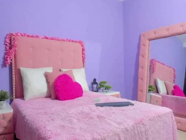 Live sex webcam photo for Kheitan-Gil #275750910