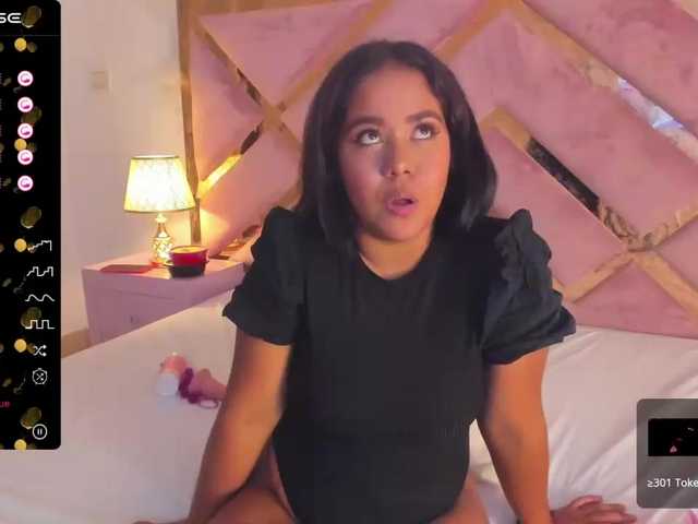 Live sex webcam photo for Khloe-campbell #276396681