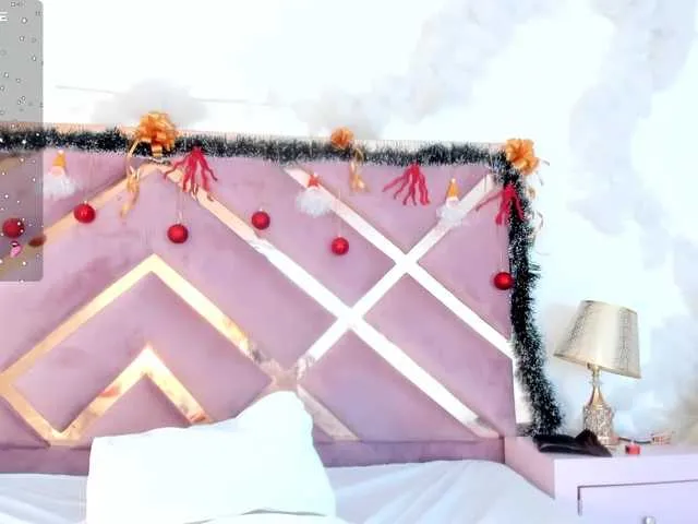 Live sex webcam photo for Khloe-campbell #276849277