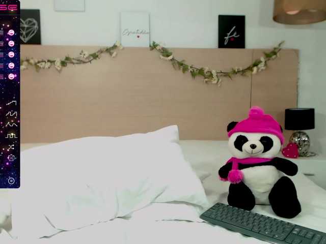 Live sex webcam photo for KhrisTyler #273558896