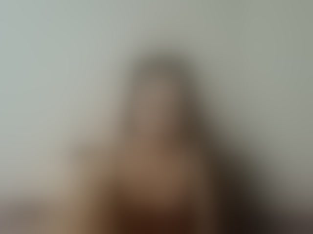 Live sex webcam photo for Kiana11 #294144055