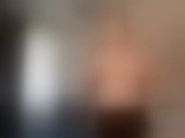 Live sex webcam photo for KiaraBasbas #293939156