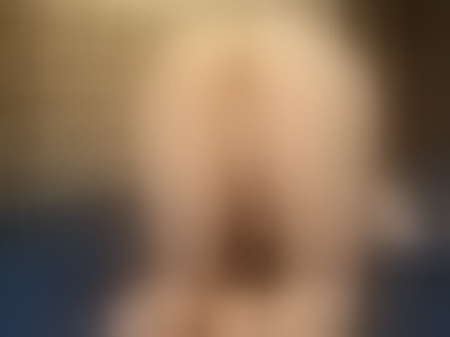 Live sex webcam photo for KiaraBasbas #294029264