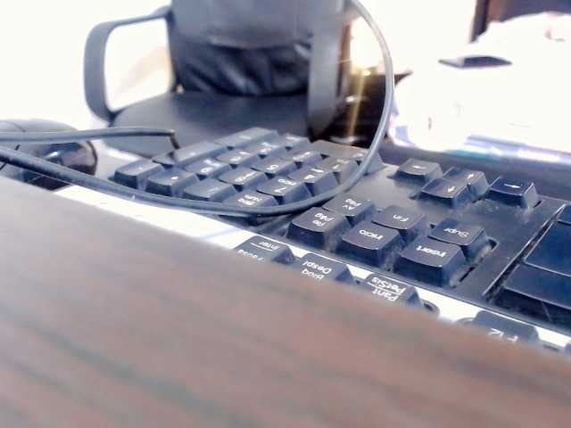 Live sex webcam photo for KiaraJey01 #275555757