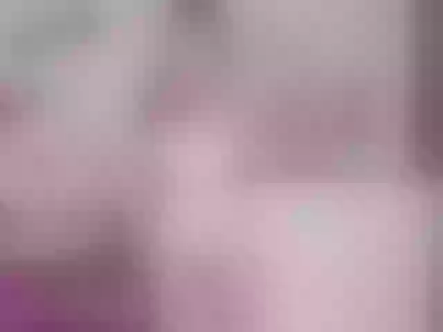 Live sex webcam photo for KiaraRoses #274600160