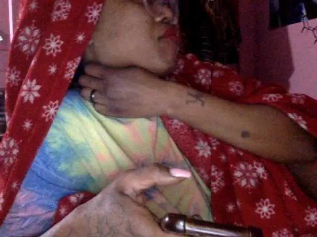 Live sex webcam photo for Kiarichikito1 #290550952