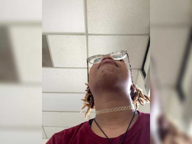 Live sex webcam photo for Kiarichikito1 #291207895