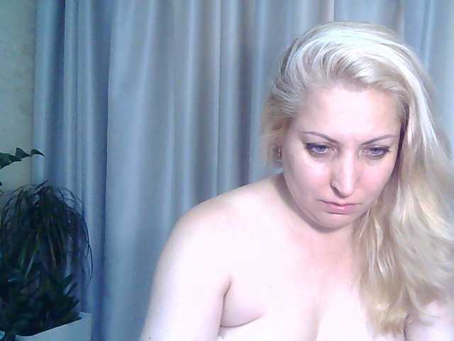 Live sex webcam photo for KickaIricka #276114457