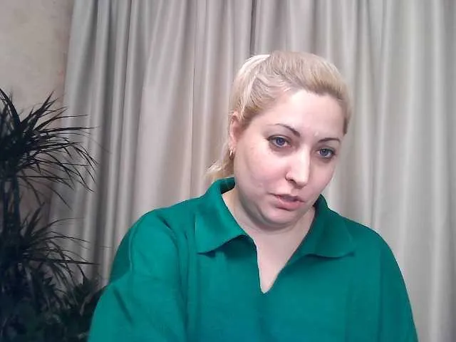 Live sex webcam photo for KickaIricka #277221960