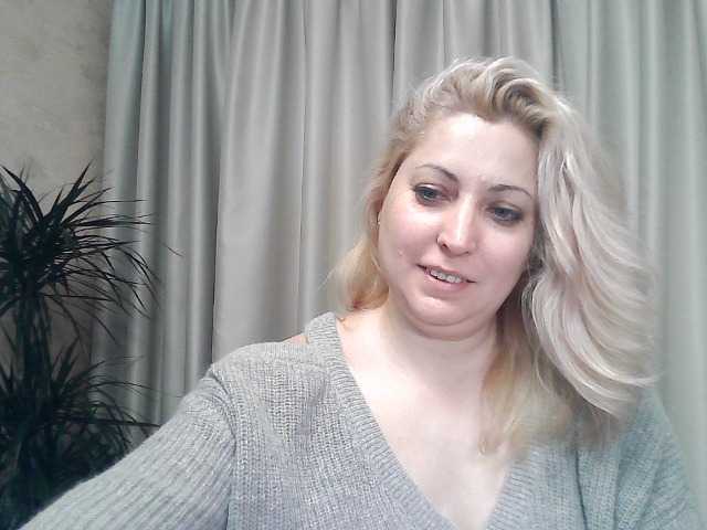 Live sex webcam photo for KickaIricka #277310805