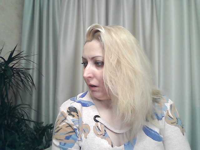 Live sex webcam photo for KickaIricka #277454968