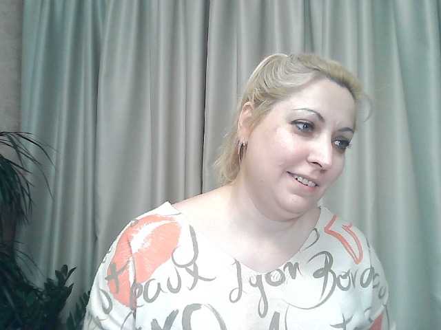 Live sex webcam photo for KickaIricka #277811775