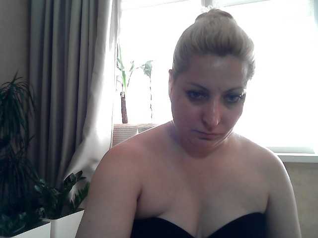 Live sex webcam photo for KickaIricka #278279048