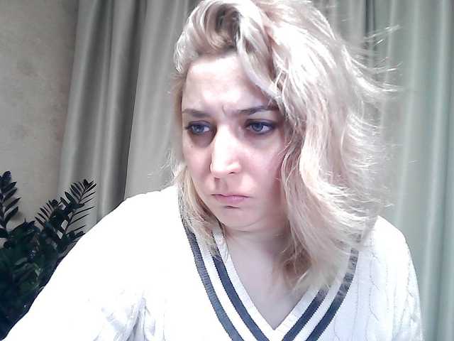 Live sex webcam photo for KickaIricka #290328894