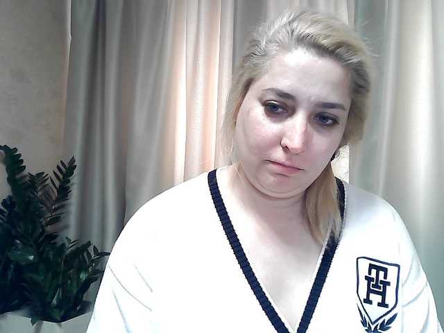 Live sex webcam photo for KickaIricka #291001631