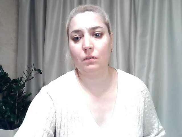 Live sex webcam photo for KickaIricka #292119792