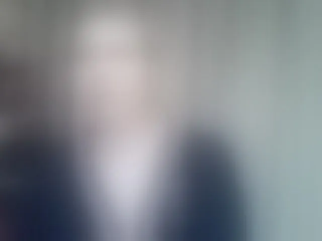 Live sex webcam photo for KickaIricka #292513376
