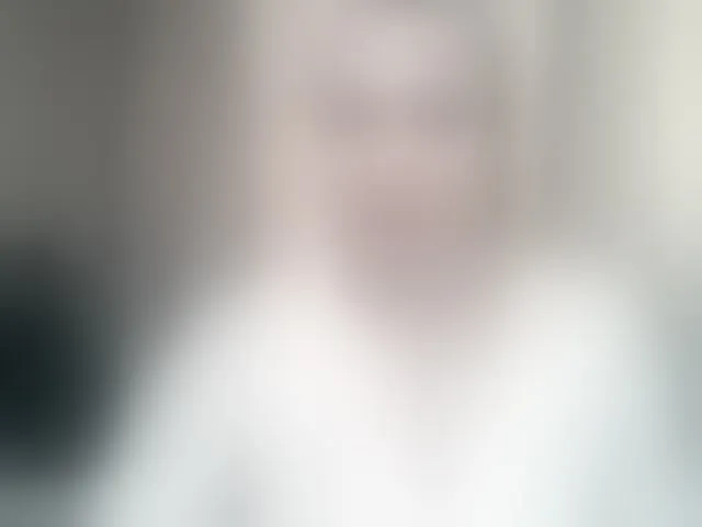 Live sex webcam photo for KickaIricka #293335656