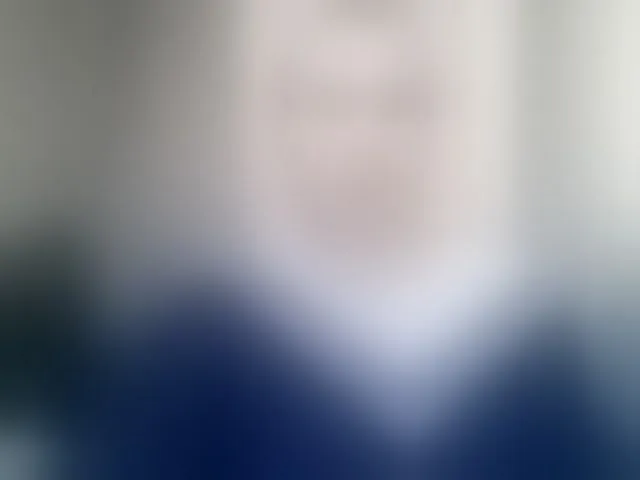 Live sex webcam photo for KickaIricka #293362235